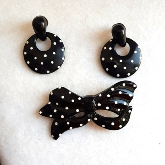Vintage Jewelry - Vintage dangle earrings and brooch pin set retro black white polkadot
